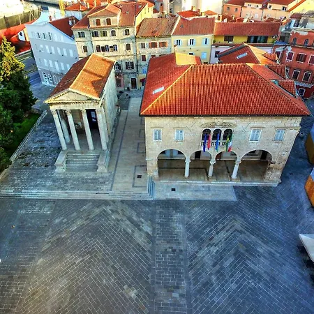 Apartment Caveromane Pula